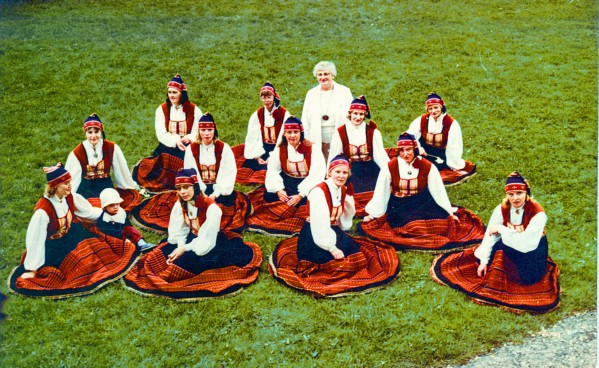 Kooli kevadpidu 1988.jpg